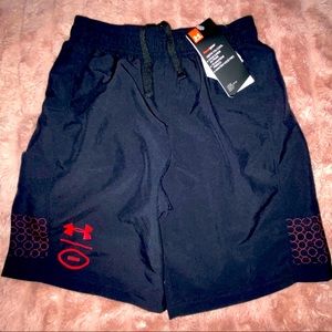 NWT Boy’s Under Armour Swim Trunks Youth Small